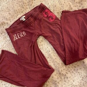 Y2K low-rise burgundy Aéropostale sweatpants with pink sparkly number 3